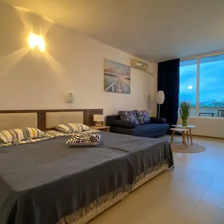 Apartment Esperanto 402 Large Sunny Sunny Beach